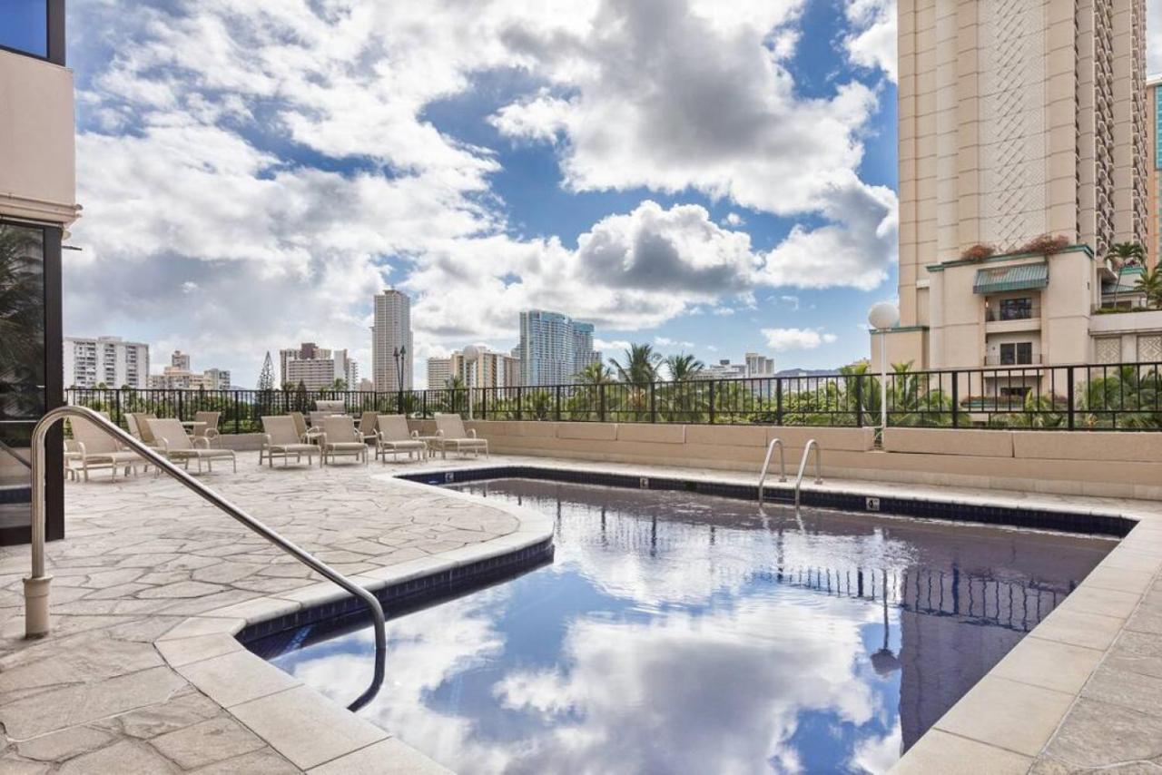Villa Incredible Location Free Parking In Waikiki Honolulu Esterno foto